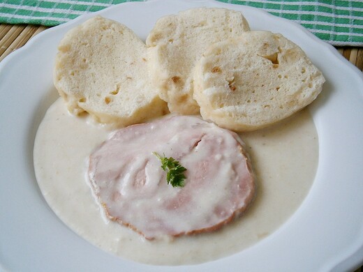 16.04.2025 Křenová omáčka s uzeným masem ,H.K.