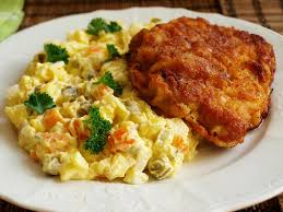 22.04.2026 Smažený kuřecí řízek ,bramborový salát