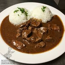 17.12.2025 Vepřová játra na slanině , rýže